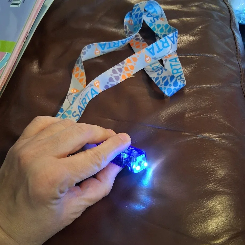 Sarta Novelty Lanyard Light Up Bus Headlights Pendant Super Cool!
